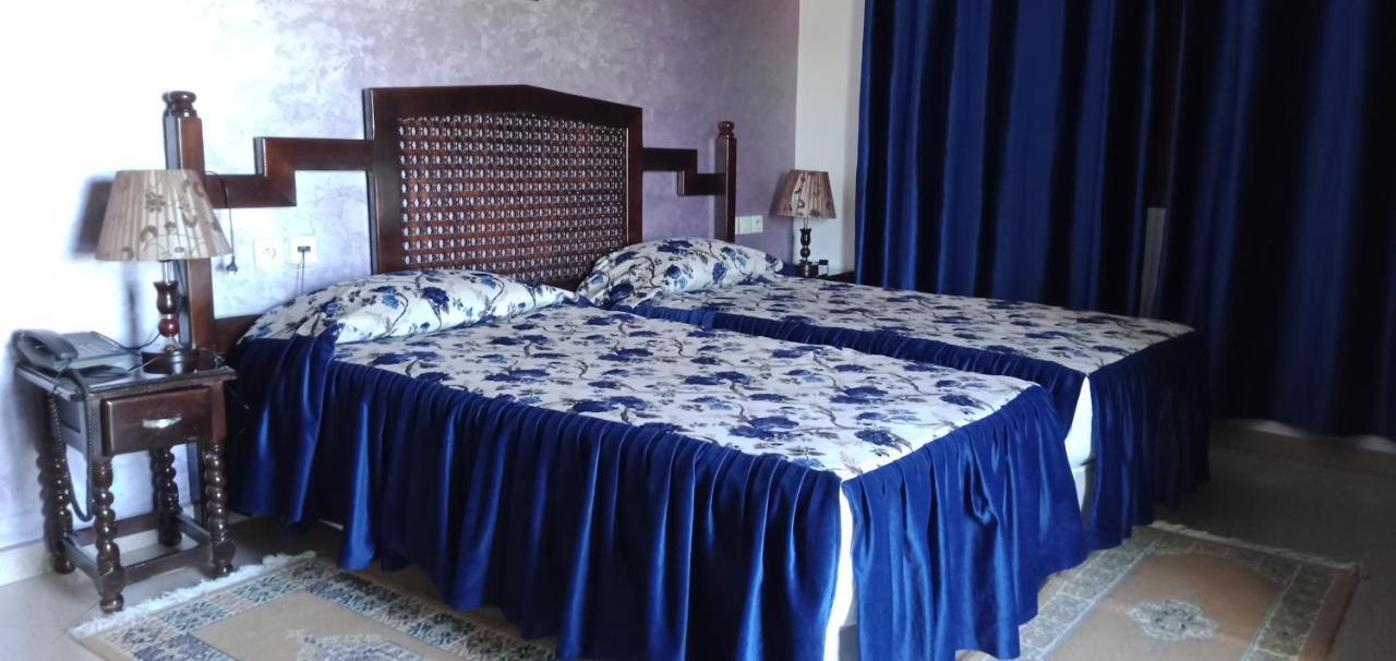 Hotel Cote D'Or M'Diq Esterno foto